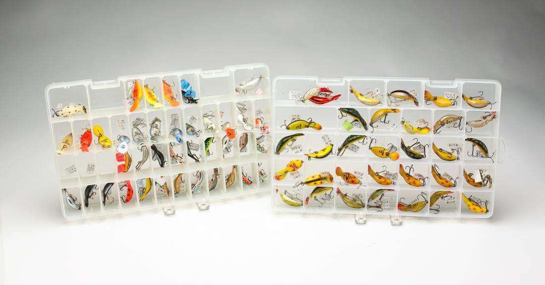 GROUP OF HEDDON "TINY" and "MINI"  LURES. (1 of 4)