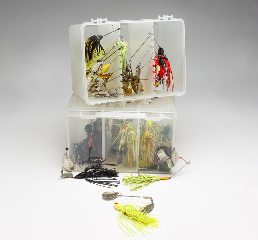 GROUP OF SPINNING BAITS. (1 of 3)
