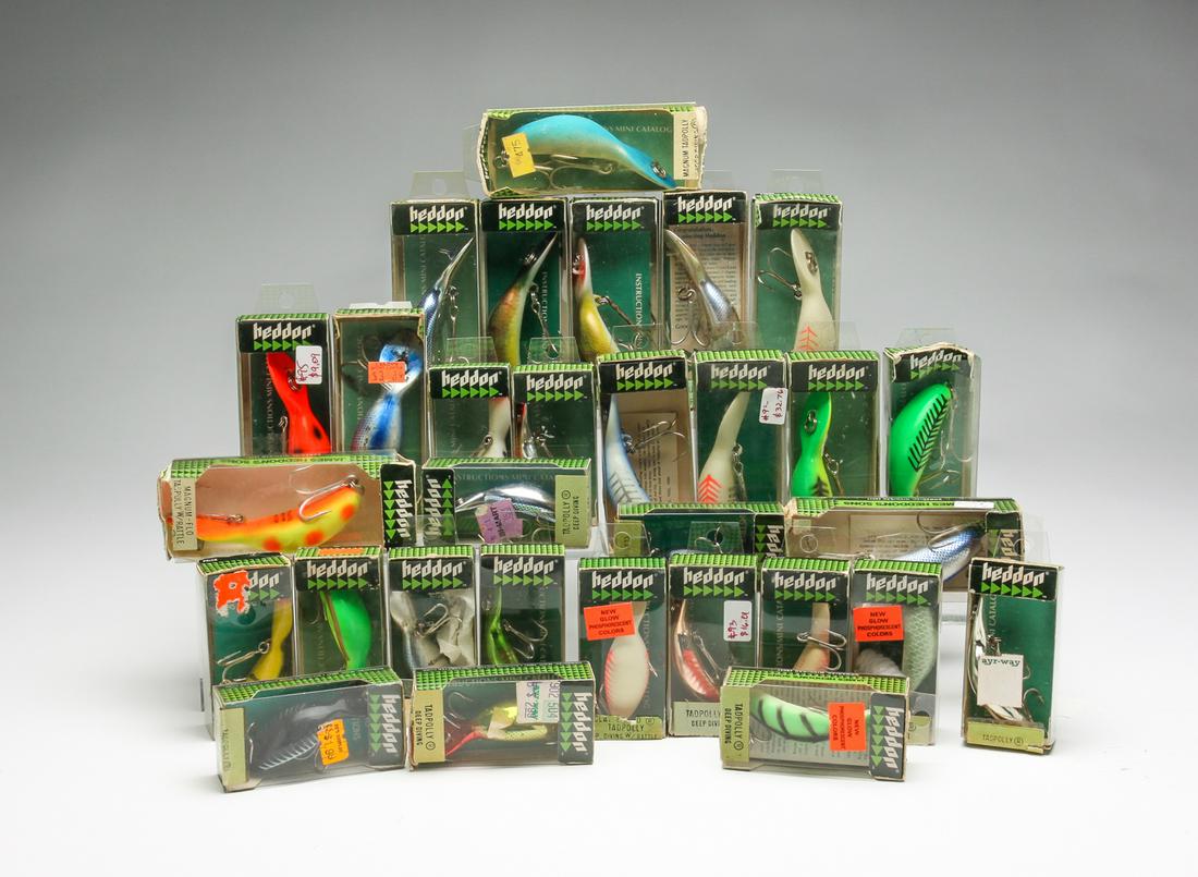 THIRTY-TWO BOXED HEDDON LURES. (1 of 3)