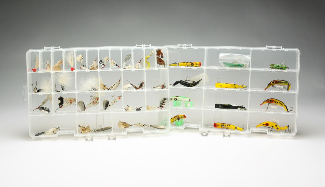 GROUPING OF ASSORTED FISHING LURES. (1 of 3)