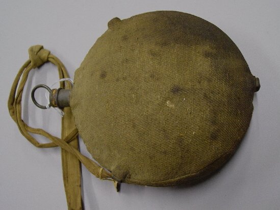 CIVIL WAR CANTEEN WITH WOOL COVERING. Mo