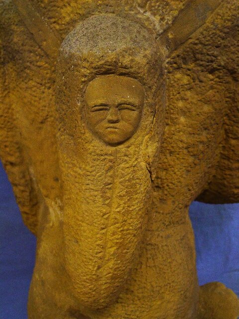 LARGE SANDSTONE CARVING BY POPEYE REED. - 4