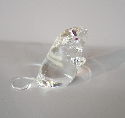 "STEUBEN" CRYSTAL BEAVER. Light cranberry eyes. Etc - 3