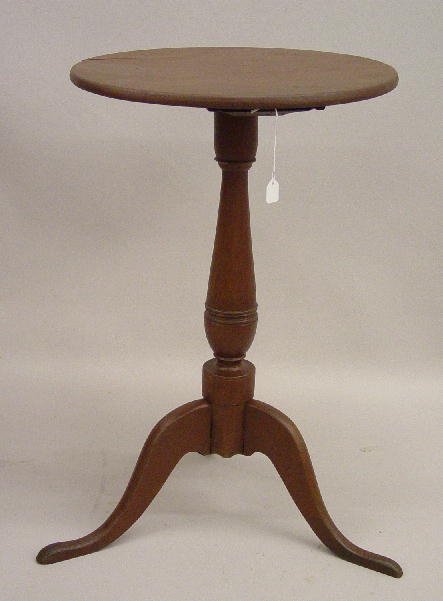 COUNTRY CHIPPENDALE CANDLESTAND. Cherry and poplar