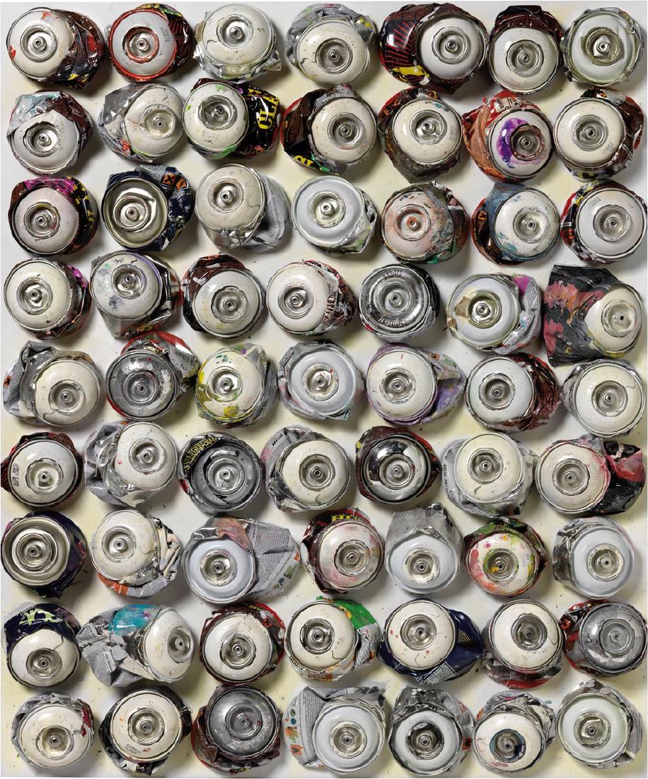 Omar Hassan - White London: Omar Hassan (Milano 1987) White London , 2014 Tecnica mista e pittura su bombolette spray in teca di plexiglass cm. 71x58,5x6,5 (teca) Titolo, firma e data al verso: "White London" / Omar Hassan / 201