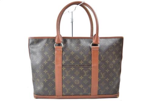 Louis Vuitton Tote: Brand: Louis Vuitton Style: Tote Bag Material: Monogram Color: Browns Size: Width: 18.8 inch(approx) /48 cm(approx) Height: 11.8 inch(approx) /30 cm(approx) Depth: 37.4 inch(approx) /95 cm(approx) Cou