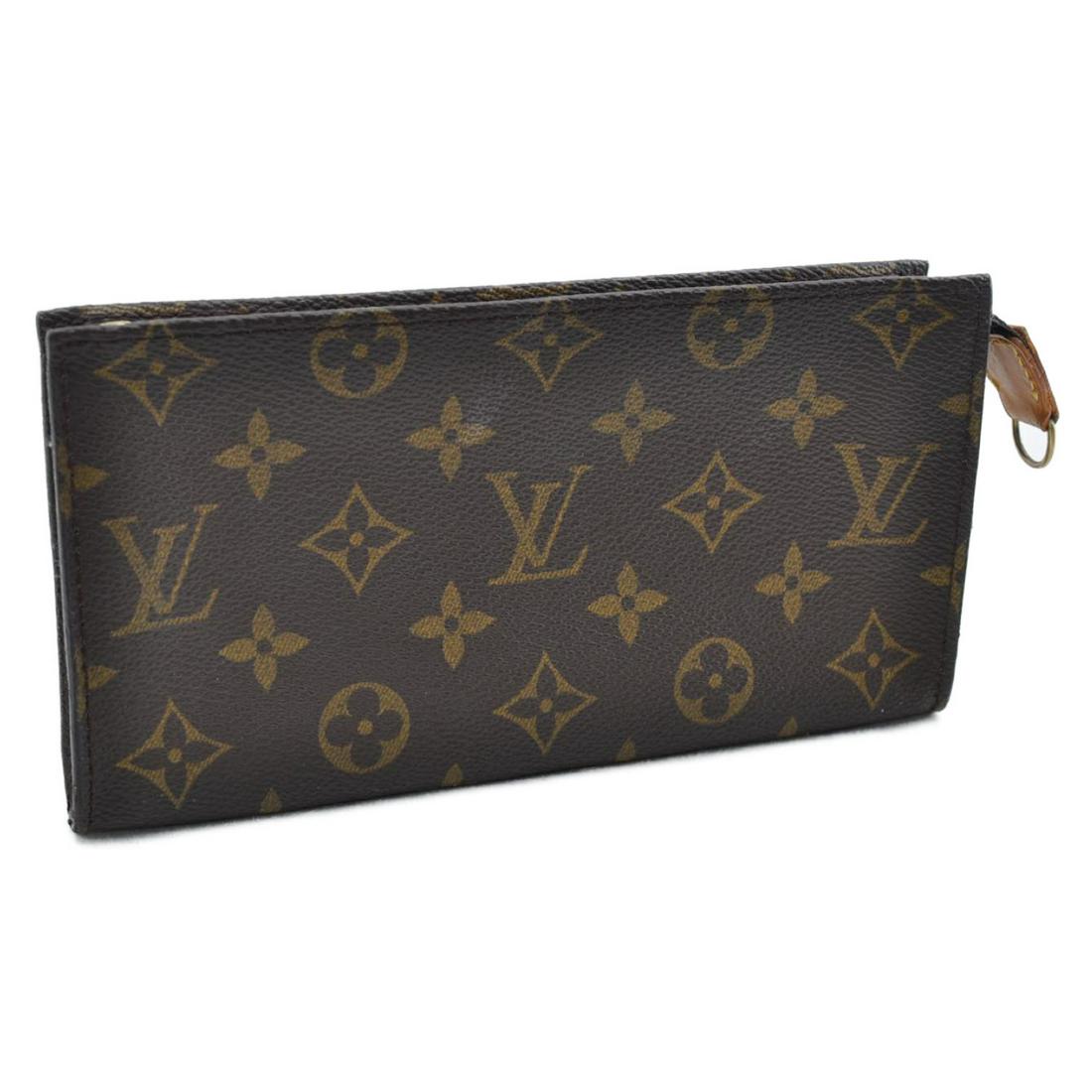 Authentic LOUIS VUITTON Monogram Canvas Pouch: Brand: LOUIS VUITTON Style: Pouch Material: Monogram Canvas Color: Monogram Size: W7.67 x H4.13 x D0.78inch(Approx) Country of Origin: France Comes With: There is no item box and dust bag. We will sen