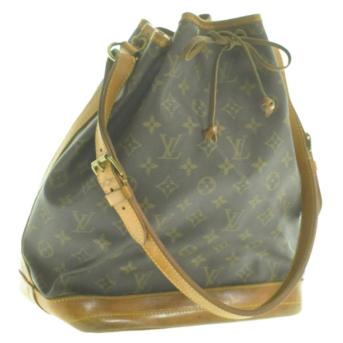 LOUIS VUITTON Monogram Noe Shoulder Bag: Brand: LOUIS VUITTON Style: Shoulder Bag Material: Monogram Canvas Color: Monogram Size (Inches): W10 x H13.5 x D7.5"/ Shoulder Strap Length 21.2-26"(Approx) Exterior Condition: Monogram Canvas : mino