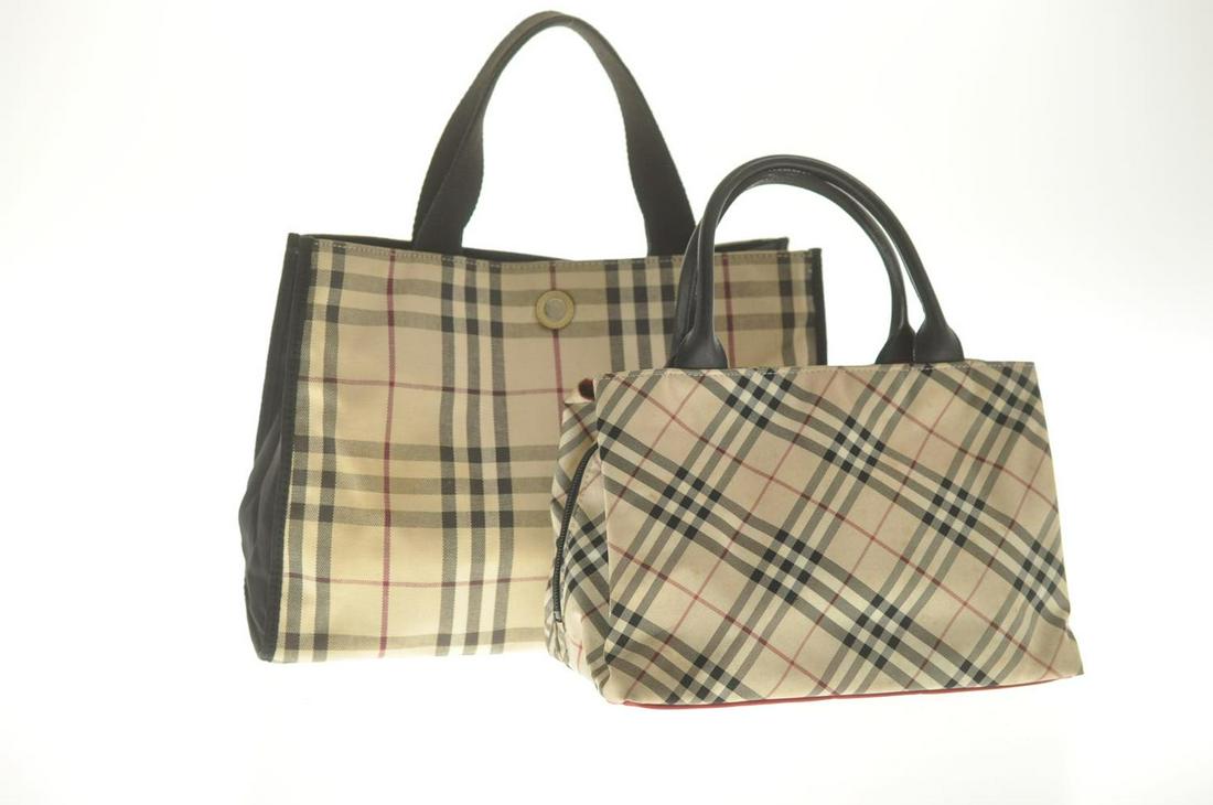 Authentic Burberry Blue Label Nova Check Nylon Hand Bag: Brand: Burberry Style: Hand Bag Material: Nylon Color: Beige Size (Inches): - Exterior Condition: Nylon : Loose Shape, Rubbing, Signs Of AgingLeather : Rubbing, Signs Of Aging, ScratchesHandle : Rubbi