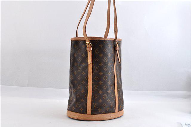 Authentic LOUIS VUITTON Monogram Bucket GM: Brand: LOUIS VUITTON Material: Monogram Canvas Style: Shoulder Bag Color: Brown Size(inch): W10.6 x H13.4 x D7.8"/Strap Drop 6.1-12"(Approx Country of Origin: United States Accessory: There is no Item