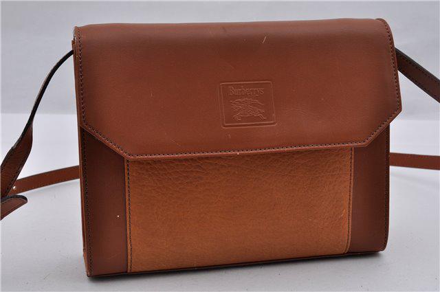 Authentic BURBERRYs Vintage Leather Shoulder Bag: Brand: BURBERRYs Material: Leather Style: Shoulder Bag Color: Brown Size(inch): W9.1 x H7.1 x D2.4" / Strap Drop 17.1-21.1"(Approx) Country of Origin: - Accessory: There is no ItemBox and DustBag.We w