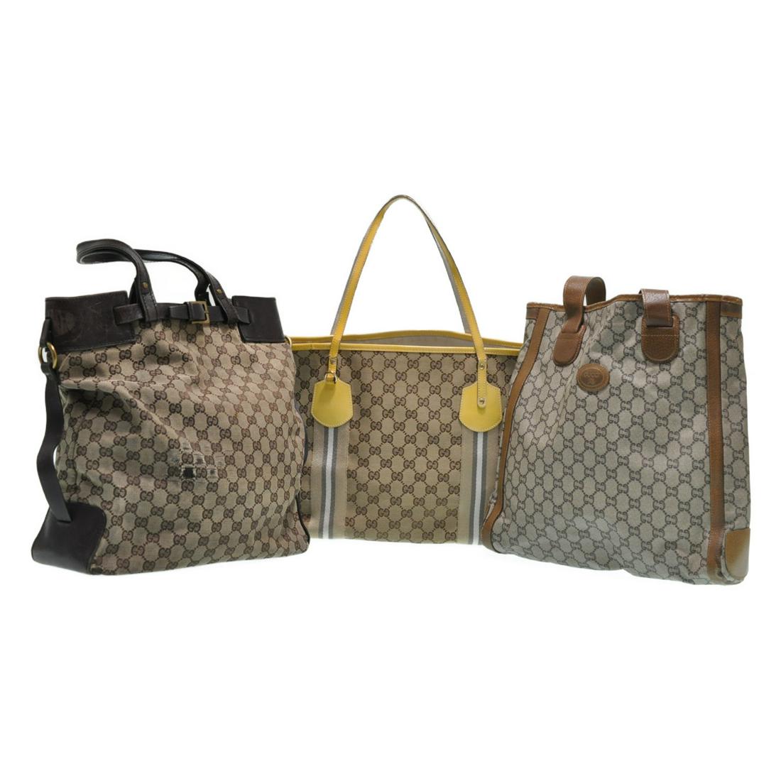 Authentic Gucci Gg Canvas Tote Bag 3Set: Brand: Gucci Style: Tote Bag Material: Canvas / Pvc Leather Color: Beige Size (Inches): - Exterior Condition: Pvc Leather : Lose Shape, Stain, Rubbing Canvas : Rubbing, Stain, Partly Tear Leather : Ru