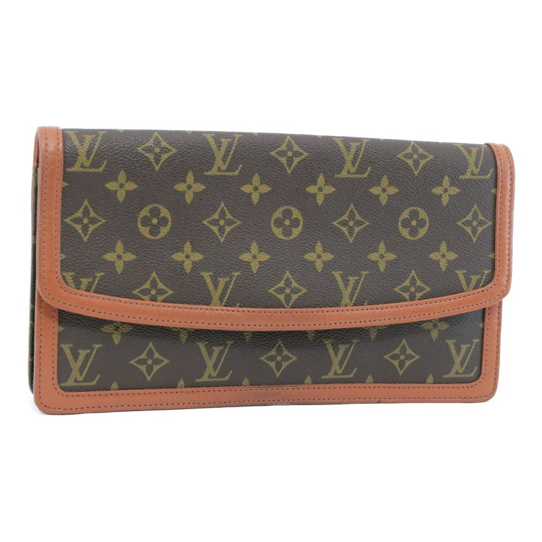 Authentic LOUIS VUITTON Monogram Pochette Dam GM Clutch: Brand: LOUIS VUITTON Material: Monogram Canvas Style: Clutch Bag Color: Monogram Size(inch): W11.41 x H6.29 x D1.57inch(Approx) Country of Origin: France Accessory: There is no item box and dust bag. 
