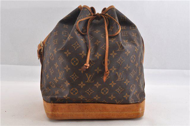 Authentic LOUIS VUITTON Noe: Brand: LOUIS VUITTON Material: Monogram Canvas Style: Shoulder Bag Color: Brown Size(inch): W10xH13.5xD7.5"/Strap Drop 9.4-11.4"(Approx) Country of Origin: France Accessory: There is no ItemBox and Du