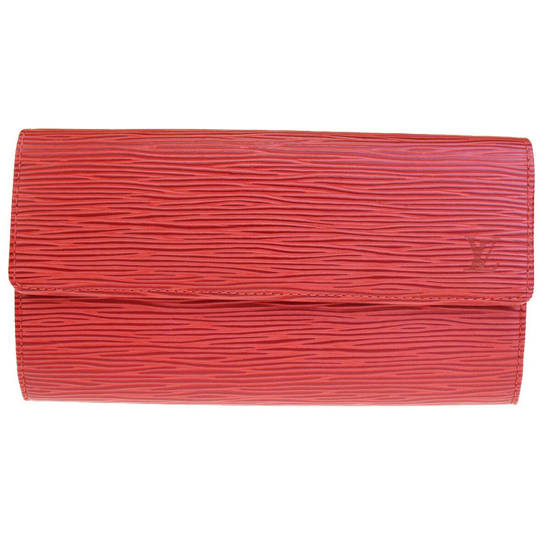 Authentic LOUIS VUITTON LEATHER RD Epi Leather Wallet: Brand: LOUIS VUITTON Material: Epi Leather Style: Wallet Color: Red Size(inch): W 7.5 x H 3.9 x D 0 "(approx.) Country of Origin: Spain Come with: - All Bidhaus items come with a 100% money-back authe