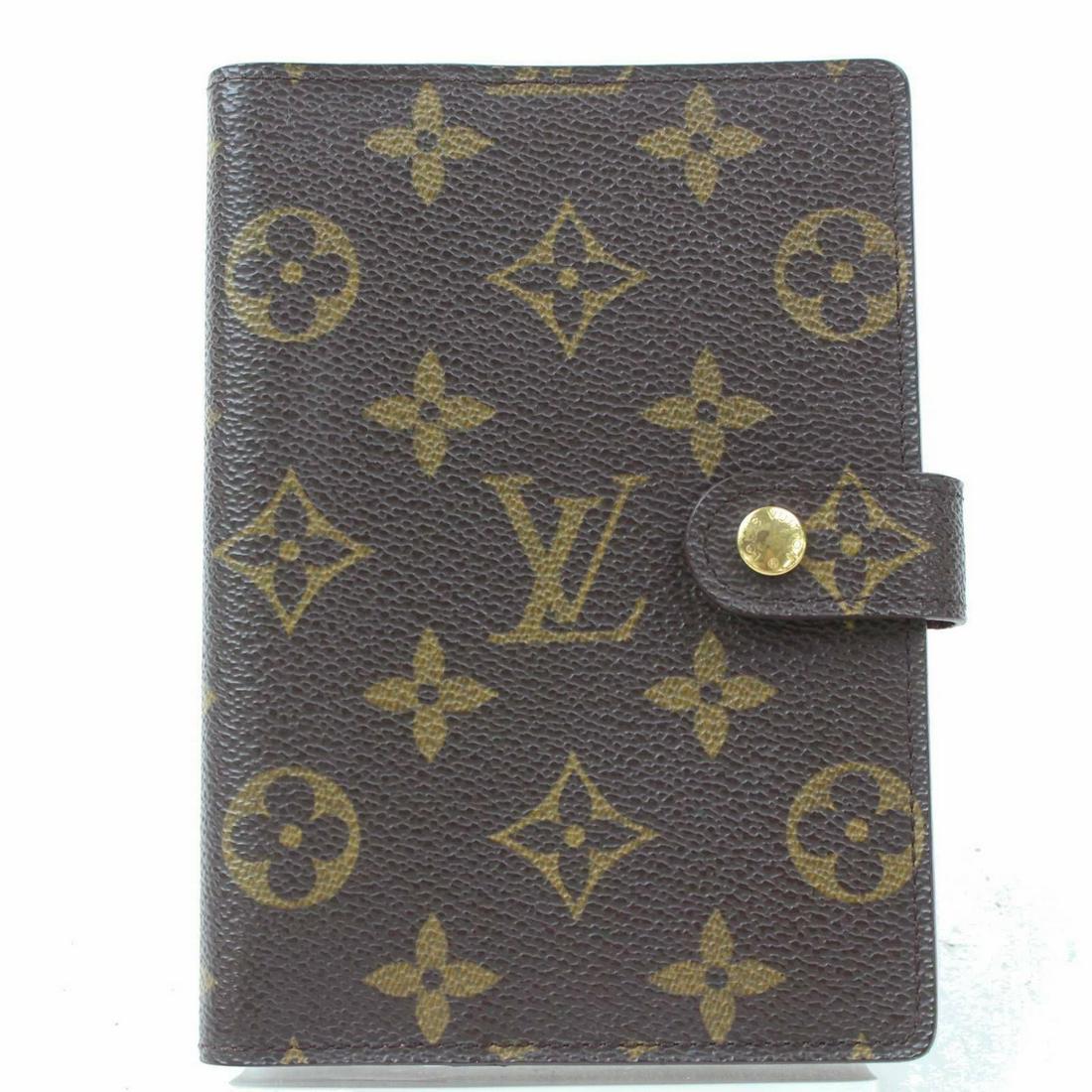 Authentic LOUIS VUITTON Monogram Diary Cover: Brand: LOUIS VUITTON Material: Monogram Style: Diary Cover Color: Browns Size(inch): W4.13 inch(approx) /10.5 cm(approx) x H5.62 inch(approx) /14.3 cm(approx) x D0.59 inch(approx) /1.5 cm(approx) " Co