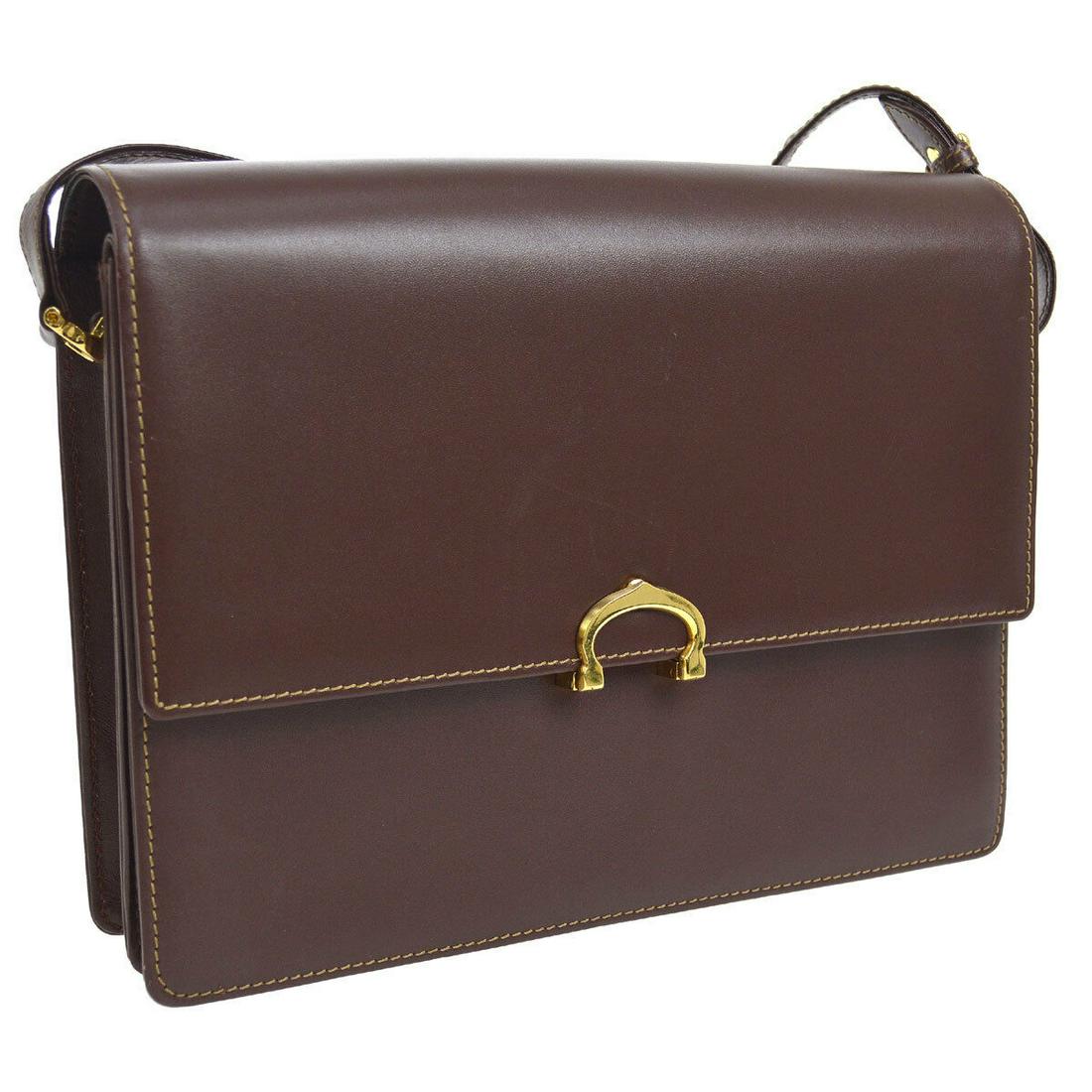 Authentic CARTIER Leather Messenger & Cross Body: Brand: CARTIER Material: Leather Style: Messenger & Cross Body Color: Bordeaux Size(inch): W10.2 x H7.9 x D2.8 " / Strap Drop: 8.3 - 17.7 Size(inch): W 10.2 x H 7.9 x D 2.8 " Strap Drop. 8.3 - 17.7 " 