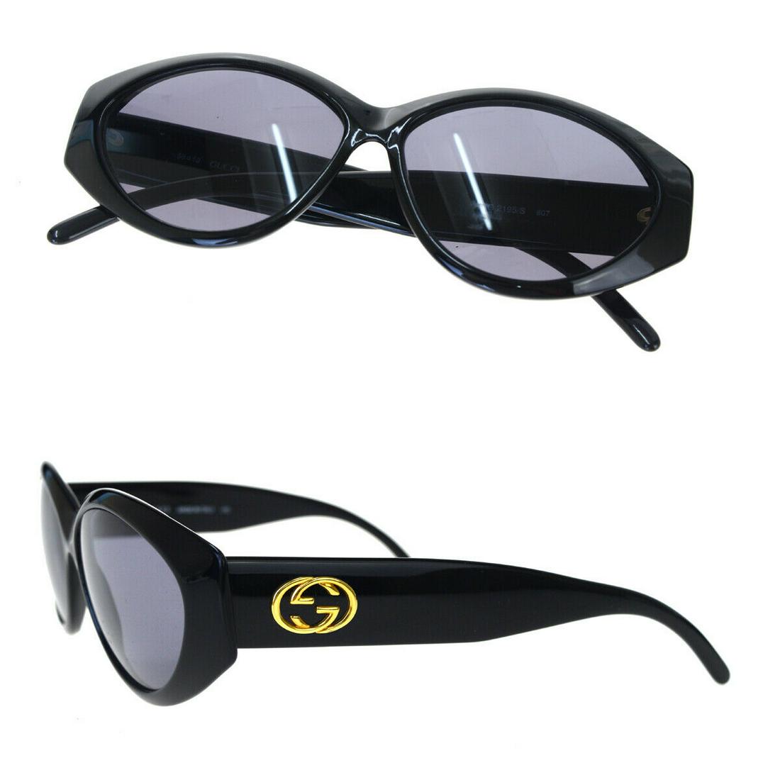Authentic GUCCI Sunglasses: Brand: GUCCI Style: Sunglasses Country of Origin: Italy Come with: - All Bidhaus items come with a 100% money-back authenticity guarantee. Please refer to images carefully for condition details. Unles