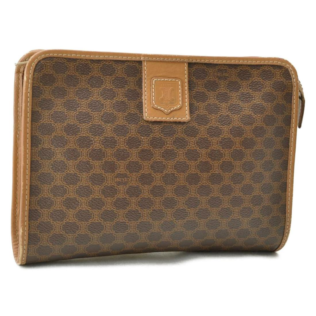 Authentic CELINE PVC Leather Clutch Bag: Brand: CELINE Material: PVC Leather Style: Clutch Bag Color: Brown Size(inch): W9.05 x H6.69 x D1.57inch(Approx) Country of Origin: Italy Accessory: There is no item box and dust bag. We will send onl