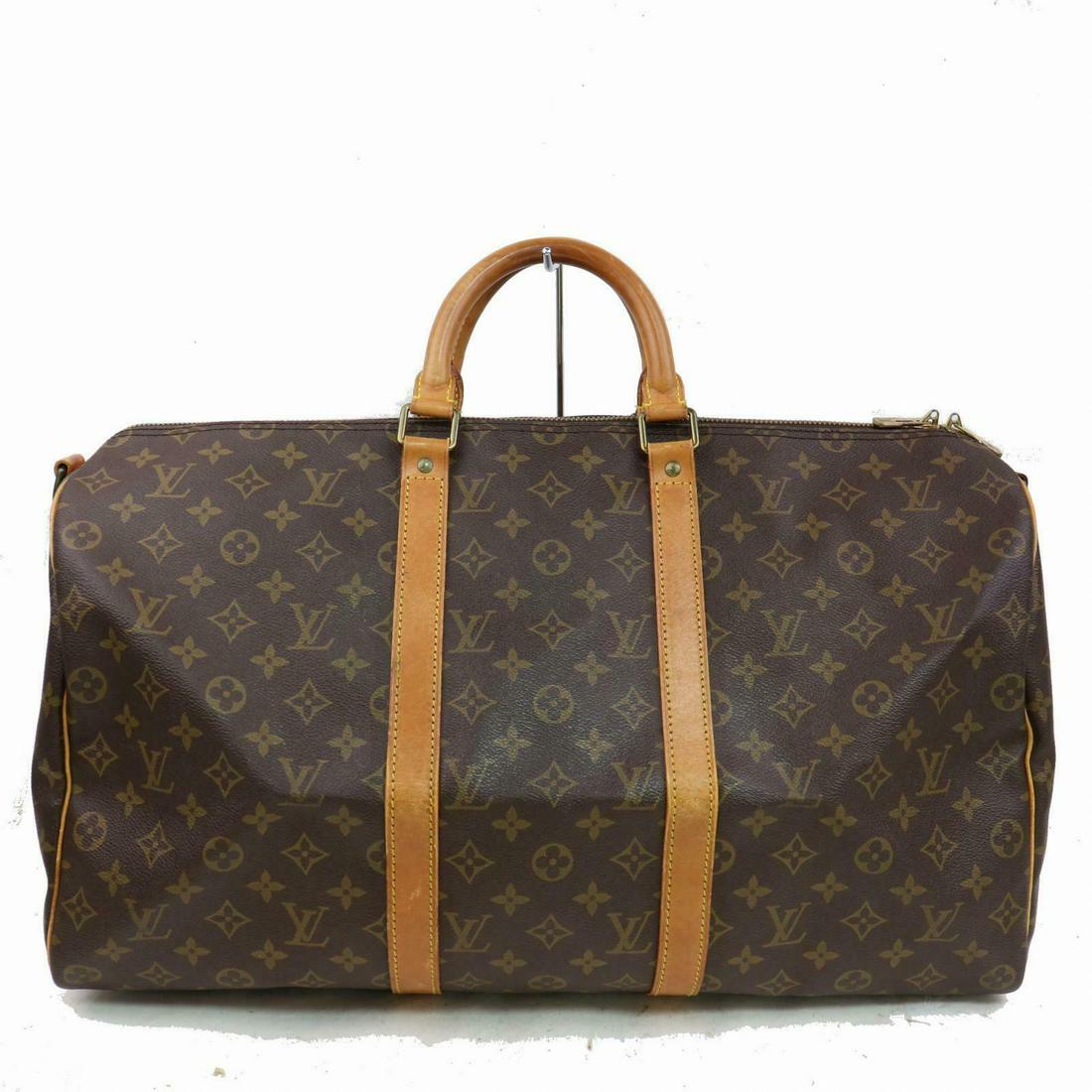Authentic LOUIS VUITTON Monogram Boston Bag: Brand: LOUIS VUITTON Material: Monogram Style: Boston Bag Color: Browns Size(inch): W19.6 inch(approx) /50 cm(approx) x H11.4 inch(approx) /29 cm(approx) x D8.66 inch(approx) /22 cm(approx) " Country