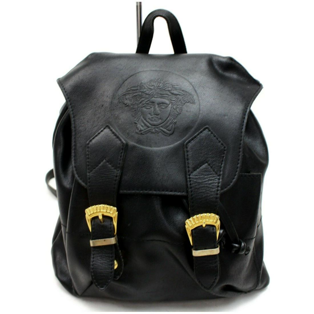 Authentic GIANNI VERSACE COUTURE Leather Back Pack: Brand: GIANNI VERSACE COUTURE Material: Leather Style: Back Pack Color: Black Size(inch): W9.44 inch(approx) /24 cm(approx) x H11.0 inch(approx) /28 cm(approx) x D3.14 inch(approx) /8 cm(approx) " / S