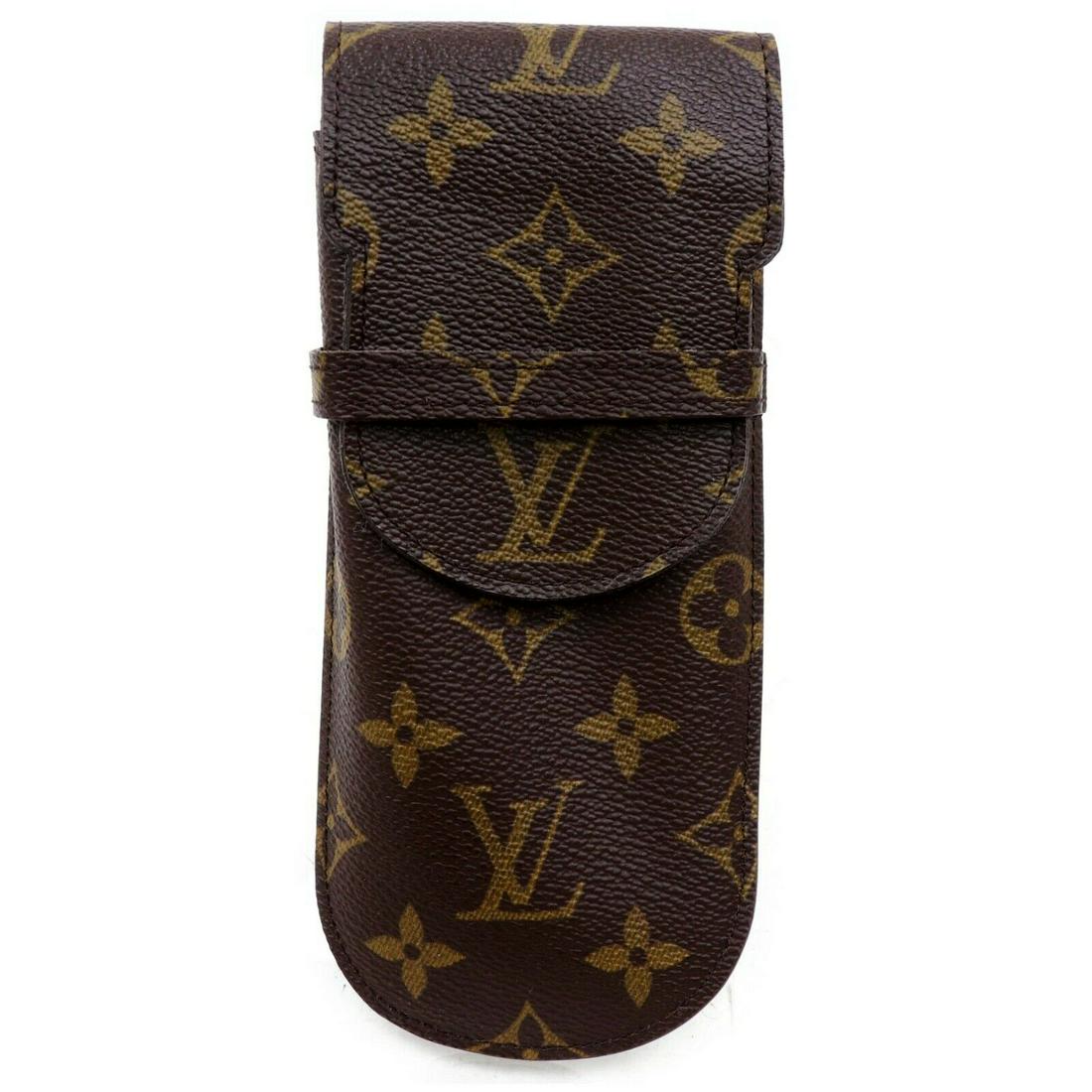 Authentic LOUIS VUITTON Monogram Eye Glasses Case: Brand: LOUIS VUITTON Material: Monogram Style: Eye Glasses Case Color: Browns Size(inch): W2.95 inch(approx) /7.5 cm(approx) x H7.08 inch(approx) /18 cm(approx) x D0.78 inch(approx) /2 cm(approx) " Co