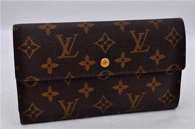Authentic LOUIS VUITTON Monogram Canvas Wallet: Brand: LOUIS VUITTON Material: Monogram Canvas Style: Wallet Color: Brown Size(inch): W7.5 x H4.1 x D1"(Approx) Country of Origin: France Accessory: There is no ItemBox and DustBag.We will send only i