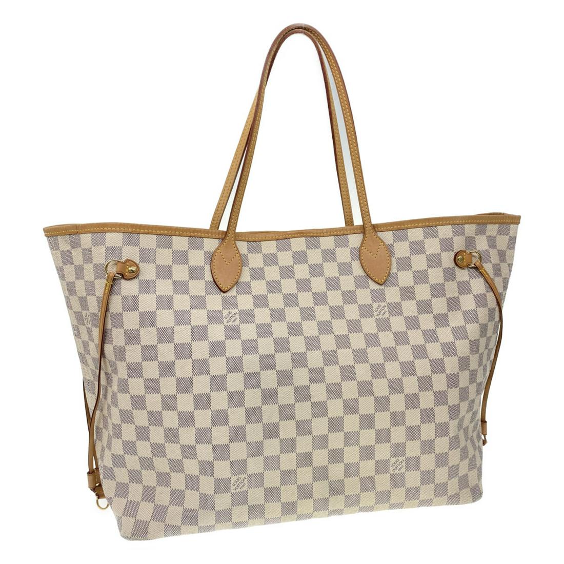 Authentic LOUIS VUITTON NEVERFULL GM Damier Azur Canvas: Brand: LOUIS VUITTONMaterial: Damier Azur CanvasStyle: Tote BagColor: Damier AzurSize(inch): W15.7-22.4 x H13 x D7.5â€³ / Handle Drop 8.3â€³(Approx)Country of Origin: USAAccessory: There is no