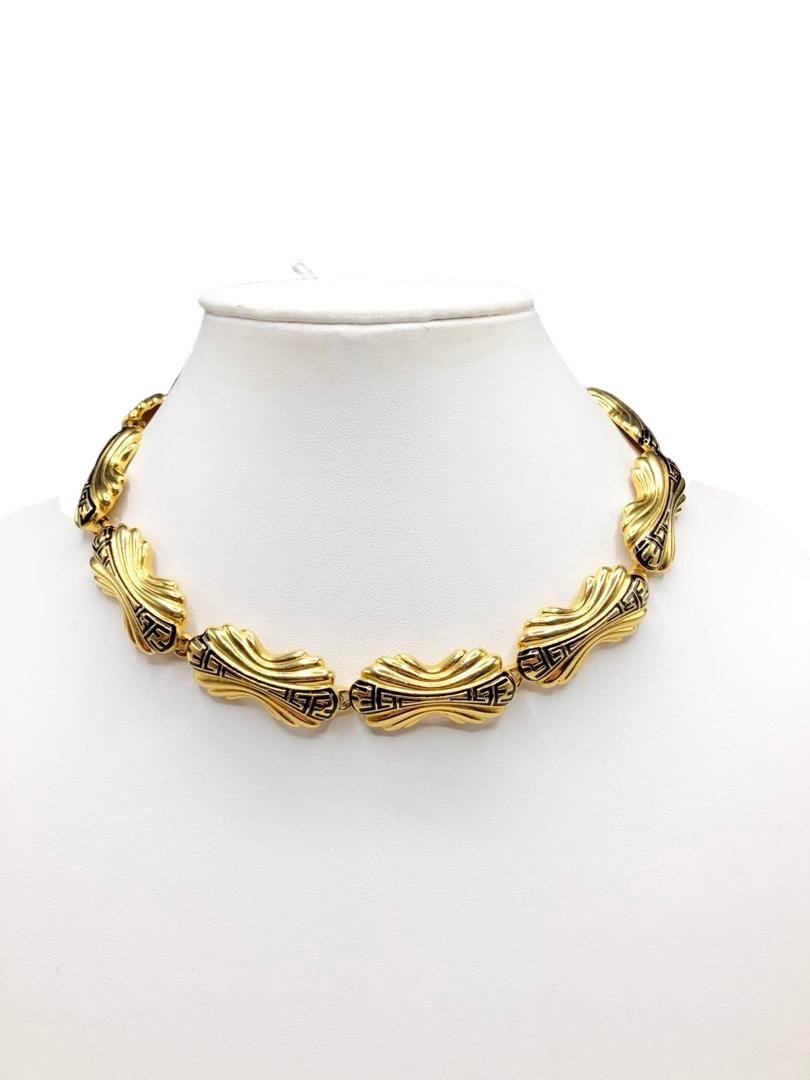 Authentic Fendi Etruscan Black Enamel Monogram Ff: Brand: Fendi Style: Eternity Hallmark:: Yes Fastening: T-bar & Jump Ring Category: Necklace Materials: Metal, Enamel, Gold Plated Size: Other Remarks: All Bidhaus items come with a 100% money-back aut