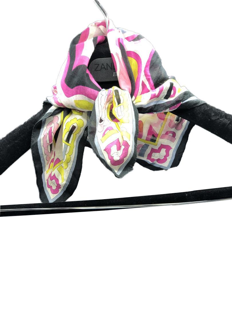 Authentic Emilio Pucci Pink Cotton Scarf: Brand: Emilio Pucci Material: Cotton Style: Scarf Color: Pink/Yellow/ Black Size(inch): 16 x 16 Country of Origin: Italy All Bidhaus items come with a 100% money-back authenticity guarantee. ALL SALES