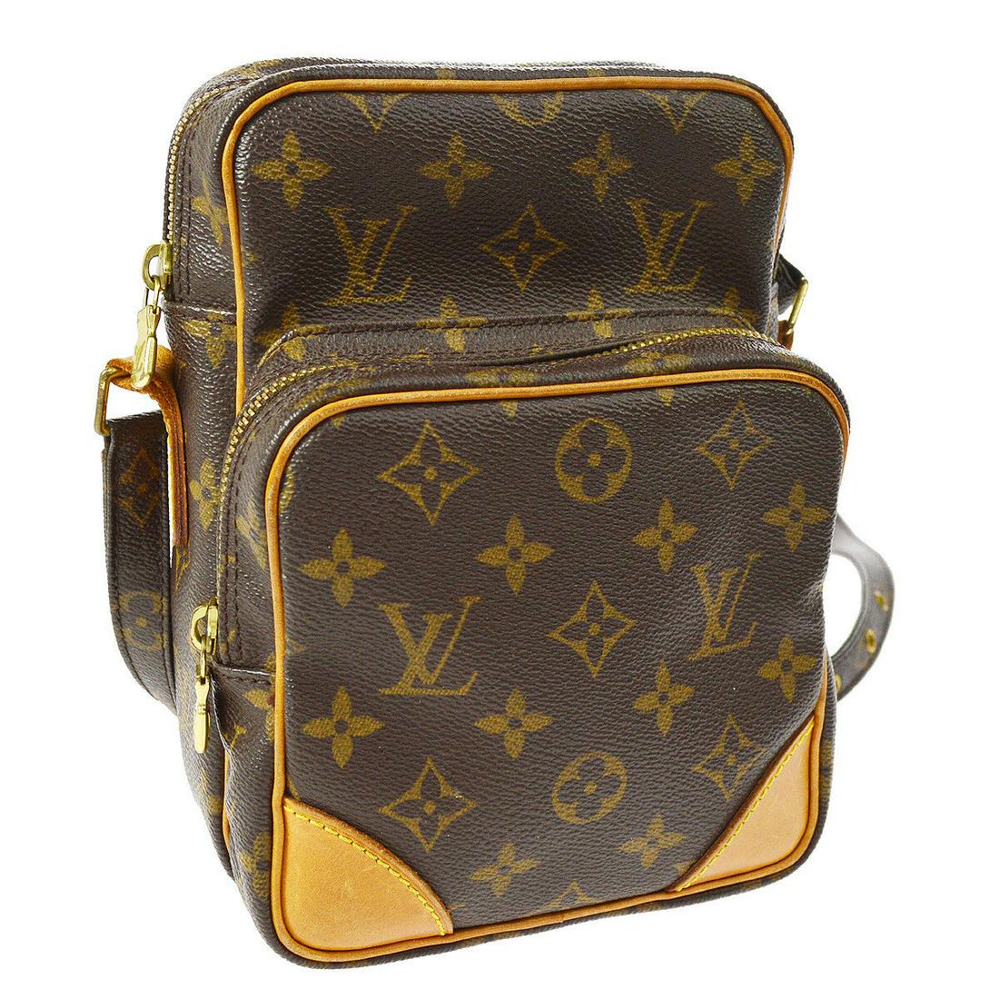 Authentic LOUIS VUITTON Monogram Canvas, Leather: Brand: LOUIS VUITTON Material: Monogram Canvas, Leather Style: Messenger & Cross Body Color: Brown Size(inch): W5.9 x H8.3 x D3.5 " / Strap Drop: 17.7 - 21.7 Size(inch): W 5.9 x H 8.3 x D 3.5 "Strap D