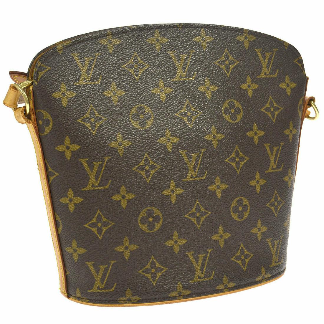 Authentic LOUIS VUITTON DROUOT Monogram Canvas, Leather: Brand: LOUIS VUITTON Material: Monogram Canvas, Leather Style: Messenger & Cross Body Color: Brown Size(inch): W8.1 x H8.7 x D4.3 " / Strap Drop: 18.1 - 21.7 Size(inch): W 8.1 x H 8.7 x D 4.3 "Strap D