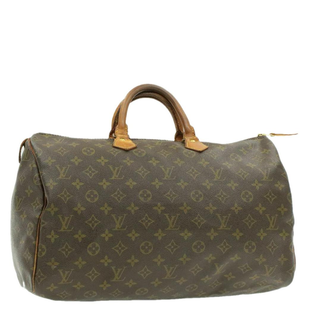 Authentic LOUIS VUITTON SPEEDY 40 Monogram Canvas Hand: Brand: LOUIS VUITTON Material: Monogram Canvas Style: Hand Bag Color: Monogram Size(inch): W15.5 x H10 x D8"(Approx) Country of Origin: France Accessory: There is no item box and dust bag. We will sen
