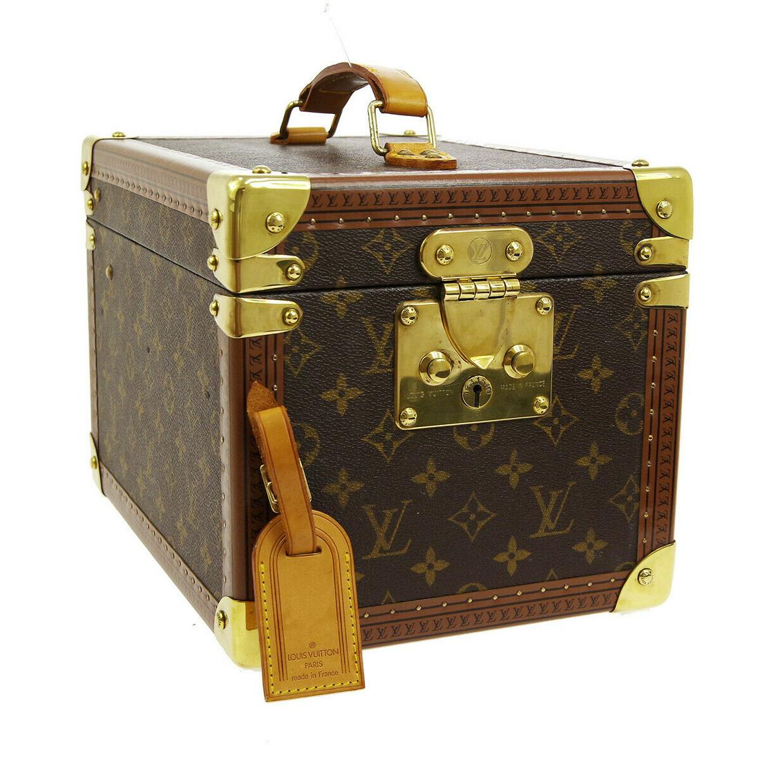 Authentic LOUIS VUITTON Monogram Canvas, Leather: Brand: LOUIS VUITTON Material: Monogram Canvas, Leather Style: Cosmetic Box Color: Brown Size(inch): W8.5 x H7.9 x D11.6 " / Strap Drop: 1.6 Size(inch): W 8.5 x H 7.9 x D 11.6 "Handle Drop. 1.6 " Coun