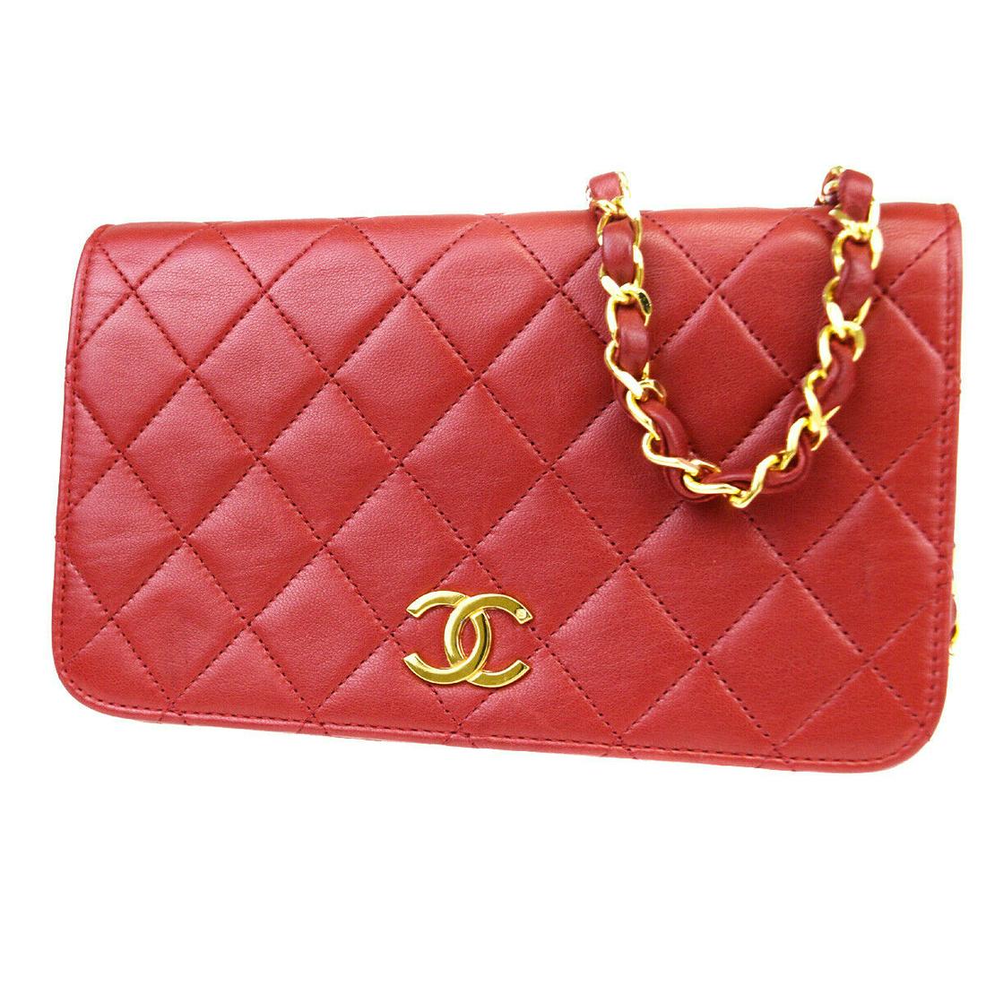 Authentic CHANEL VINTAGE Leather Shoulder Bag: Brand: CHANEL Material: Leather Style: Shoulder Bag Color: Red Size(inch): W 7.7 x H 4.7 x D 2 "(approx.) Country of Origin: - Come with: - All Bidhaus items come with a 100% money-back authenticity g