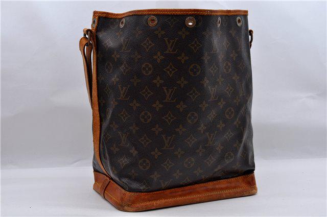 Authentic LOUIS VUITTON NOE Monogram Canvas Shoulder: Brand: LOUIS VUITTON Material: Monogram Canvas Style: Shoulder Bag Color: Brown Size(inch): W10xH13.5xD7.5"/Strap Drop 9.4-11.4"(Approx) Country of Origin: United States Accessory: There is no ItemBox