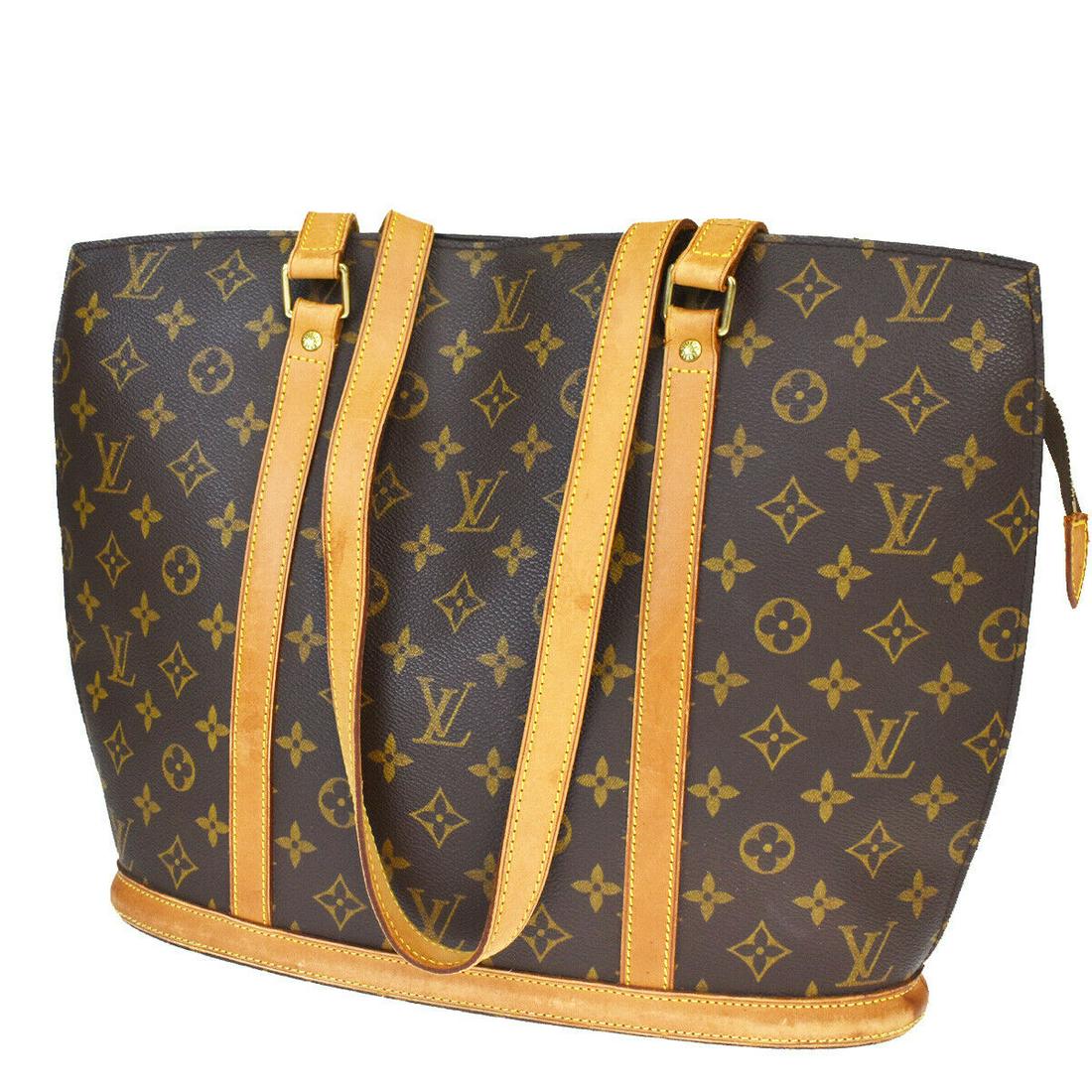Authentic LOUIS VUITTON LEATHER BN Monogram , Leather: Brand: LOUIS VUITTON Material: Monogram , Leather Style: Shoulder Bag Color: Brown Size(inch): W 13.8 x H 11.8 x D 4.3 "(approx.) Country of Origin: France Come with: - All Bidhaus items come with a 1
