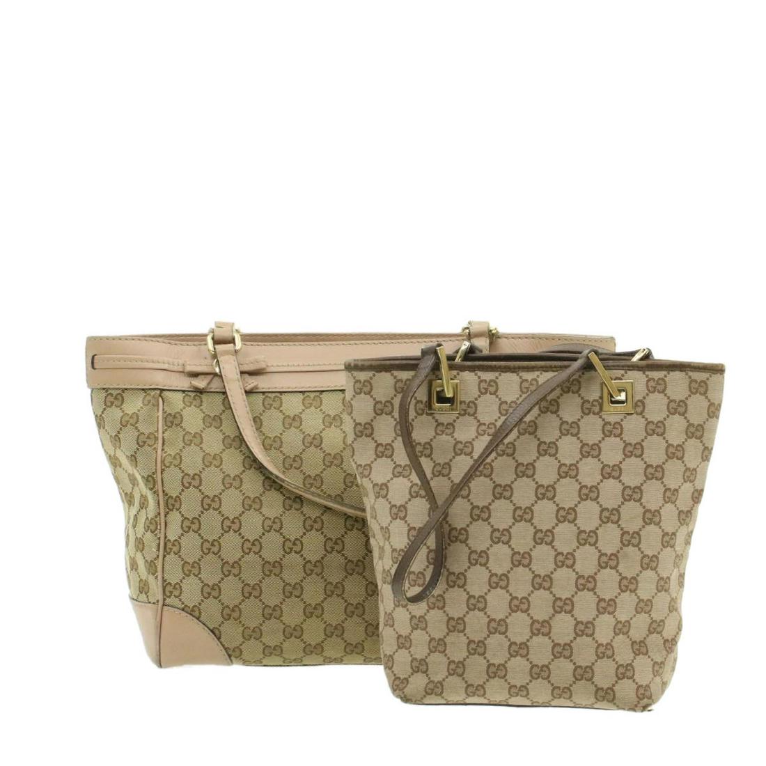Authentic GUCCI Canvas Tote Bag: Brand: GUCCI Material: Canvas Style: Tote Bag Color: Beige Size(inch): W11.81 x H9.84 x D5.11inch(Approx)W10.23 x H9.44 x D3.93inch(Approx) Country of Origin: Italy Accessory: There is no item box and