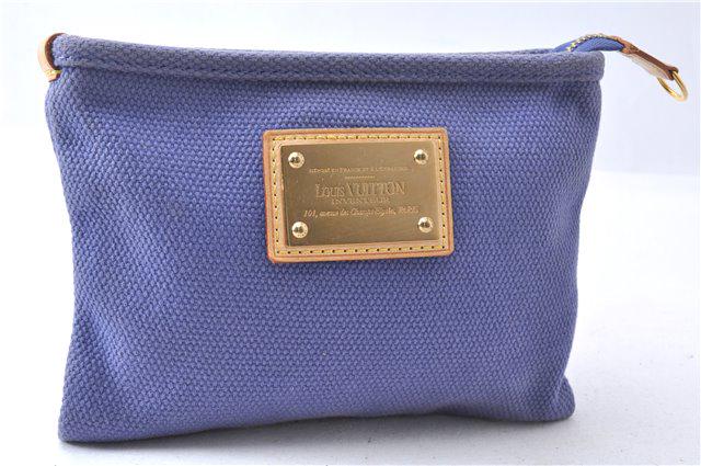 Authentic LOUIS VUITTON Antigua Canvas Pouch: Brand: LOUIS VUITTON Material: Antigua Canvas Style: Pouch Color: Blue Size(inch): W7.9 x H5.7 x D1"(Approx) Country of Origin: France Accessory: There is no ItemBox and DustBag.We will send only in p