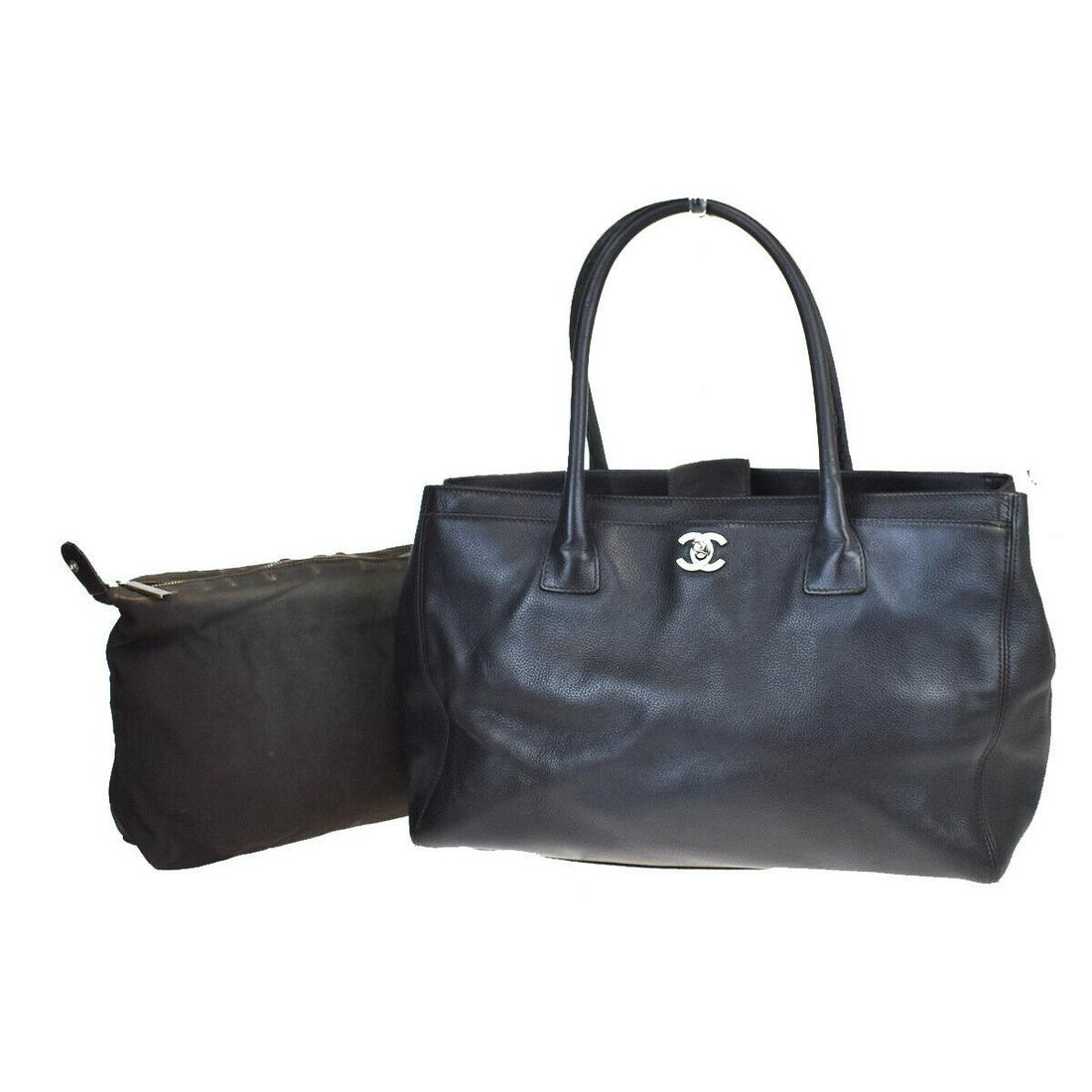 Authentic CHANEL Leather Shoulder Bag: Brand: CHANEL Material: Leather Style: Shoulder Bag Color: Brown Size(inch): W 13.8 x H 9.1 x D 5.5 "(approx.) Country of Origin: Italy Come with: Dust bag,Authenticity seal,Pouch(Scuff,Dirt,Frayed,St