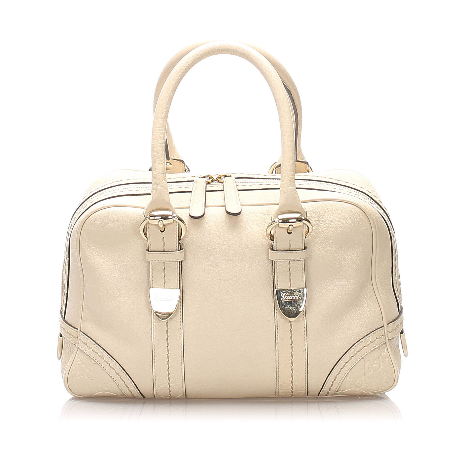 Authentic Gucci Leather Boston Bag: This boston bag features a leather body rolled handles a top zip closure and an interior zip pocket. Brand: Gucci Model: Leather Boston Bag Origin: Italy Category: Boston Bag Color: White Style: Gucci