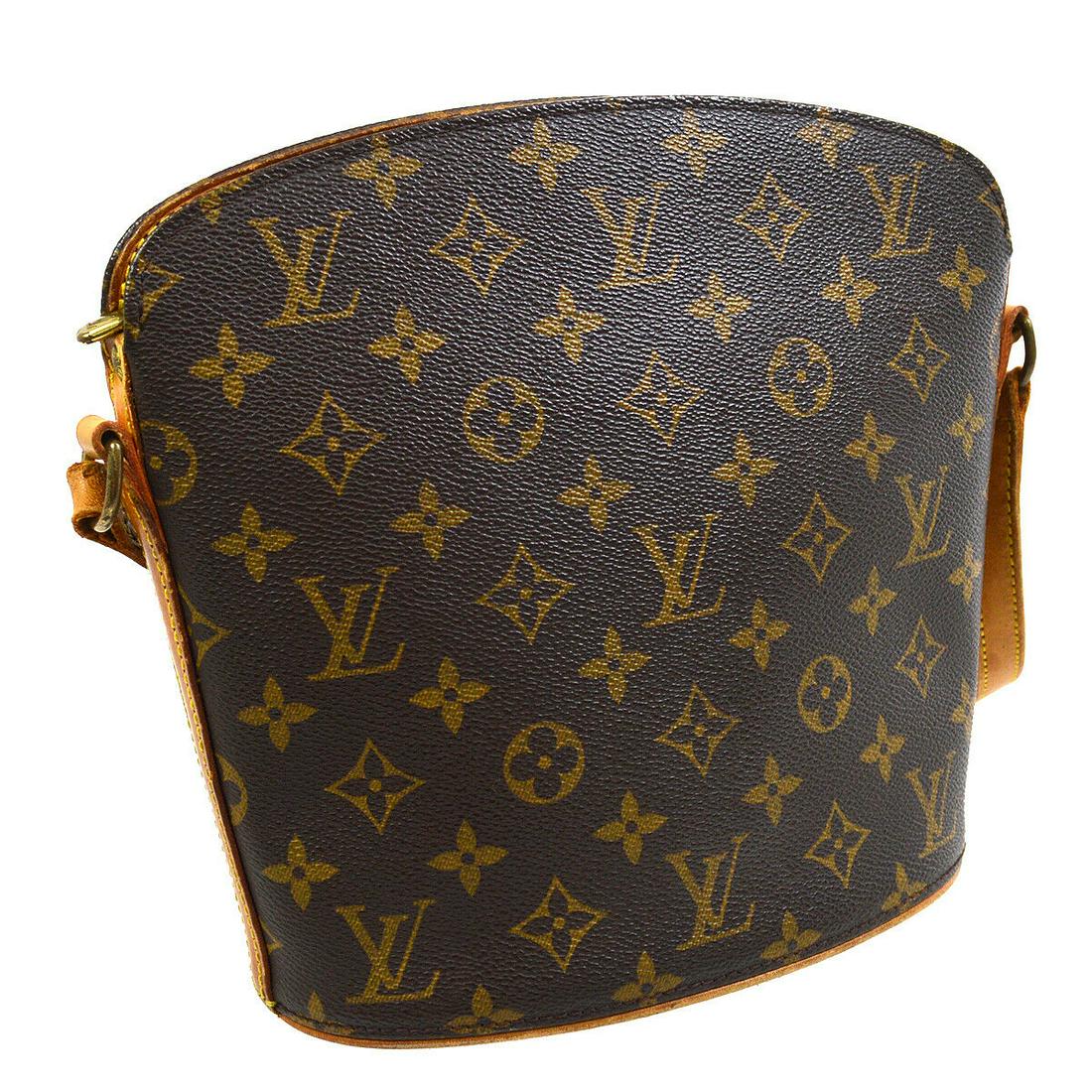 Authentic LOUIS VUITTON Monogram: Brand: LOUIS VUITTON Model: Monogram Country of Origin: France Material: Leather Color: Brown Size (Inch): W 8.1 x H 8.7 x D 4.3 " Strap Drop. 18.9 - 22.5 " Size (CM): W 20.5 x H 22.0 x D 11.0 cm Stra