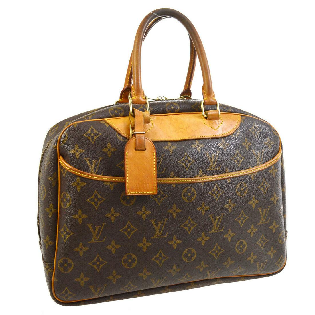 Authentic LOUIS VUITTON Monogram: Brand: LOUIS VUITTON Model: Monogram Country of Origin: France Material: PVC Color: Brown Size (Inch): W 13.8 x H 10.2 x D 5.1 " Handle Drop. 5.5 " Size (CM): W 35.0 x H 26.0 x D 13.0 cm Handle Drop. 