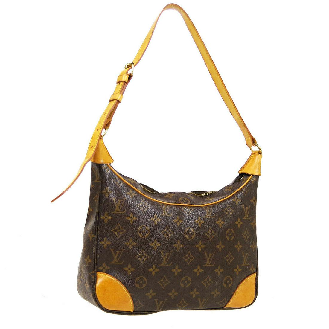 Authentic LOUIS VUITTON Boulogne 30 Shoulder Strap: Brand: LOUIS VUITTON Model: Boulogne 30 Shoulder Strap Country of Origin: France Material: Leather Color: Brown Size (Inch): W 11.8 x H 7.5 x D 3.5 " Strap Drop. 13.4 - 16.5 " Size (CM): W 31.0 x H 19