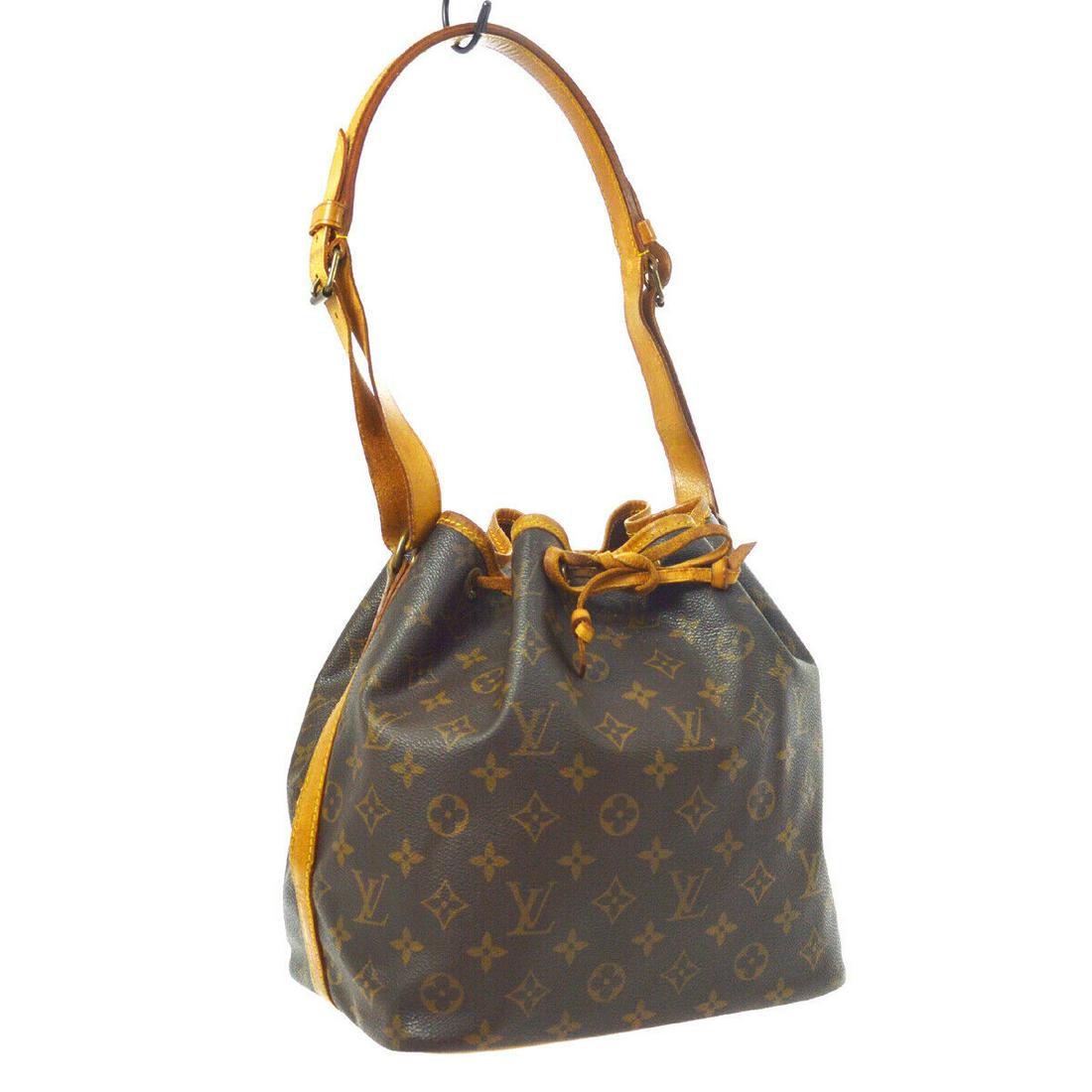 Authentic MONOGRAM Shoulder Strap: Brand: MONOGRAM Model: Shoulder Strap Country of Origin: France Material: Canvas Color: Brown Size (Inch): W 9.8 x H 10.6 x D 7.5 " Strap Drop. 7.9 - 11.0 " Size (CM): W 25.0 x H 25.0 x D 19.0 cm Stra