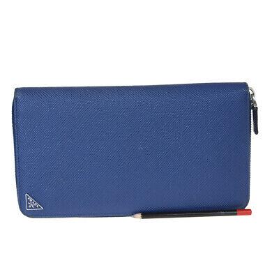 Authentic PRADA Zipper Wallet: Brand: PRADA Model: Zipper Wallet Country of Origin: Italy Material: Leather Color: Blue Size (Inch): W8.3X H5.1X D0"Size (CM): W21X H13X D0Cm All Bidhaus items come with a 100 % money-back authentici