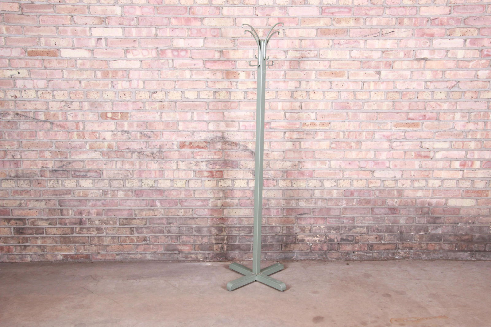 Authentic Steelcase Mid-Century Modern Industrial Age: A rare and unique mid-century modern industrial age green metal hall tree / coat rack / hat rack By Steelcase USA 1950s Measures: 20"W x 20"D x 66.13"H. Good original vintage condition. The perfect of