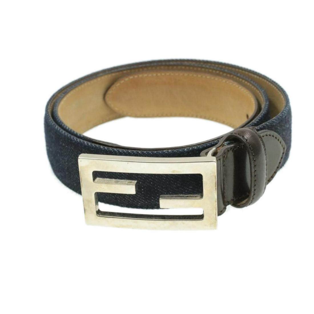 Authentic FENDI Denim / Leather Belt: Brand: FENDI Material: Denim / Leather Style: Belt Color: Navy Size(inch): Length 28.34-33.46inch / Width 1.18inch(Approx) Country of Origin: Italy Accessory: Item Box