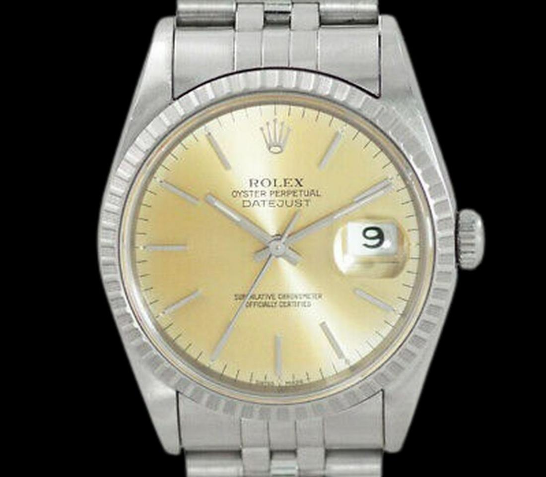Authentic ROLEX Datejust 16220 No. X Champagne Gold: Brand: Rolex Model: 16220 No. X Material / Color: SS Silver dial (probably changed to champagne gold due to aging) size Case: Approx. W 36mm (excluding crown) Arm circumference: Up to about 18 cm Belt