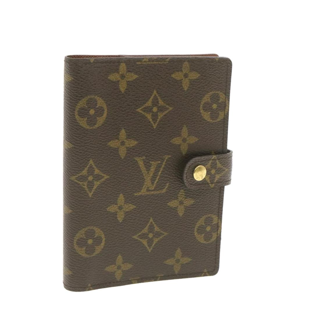 Authentic LOUIS VUITTON Monogram Canvas Day Planner: Brand: LOUIS VUITTON Material: Monogram Canvas Style: Day Planner Cover Color: Monogram Size(inch): W3.9 x H5.7 x D0.6"(Approx) Country of Origin: France Accessory: There is no item box and dust bag.